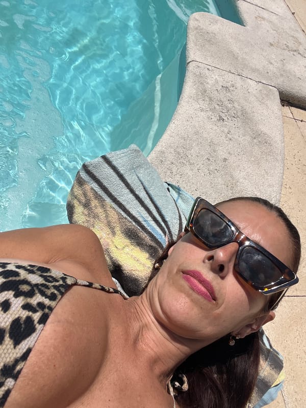 Poolside relaxation in Caldas da Rainha, Portugal