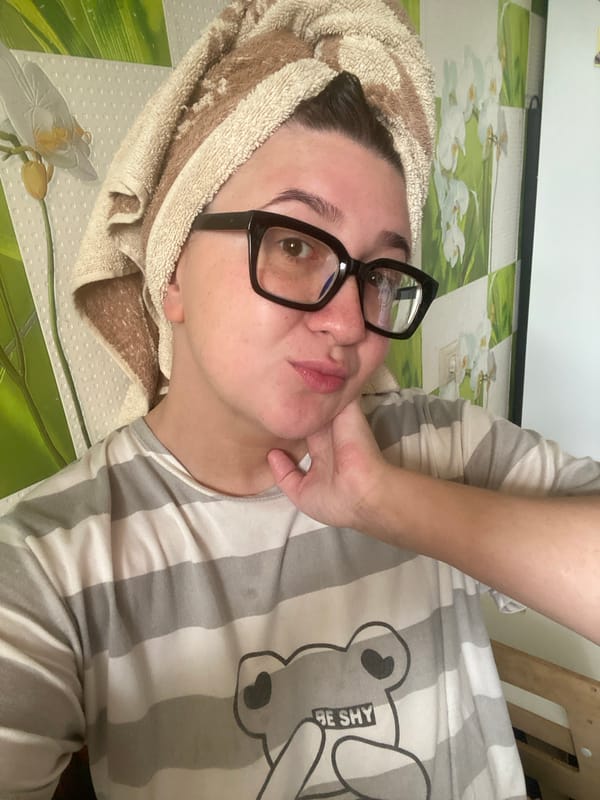 Morning routine documented in Chaikovsky, Russia apartment