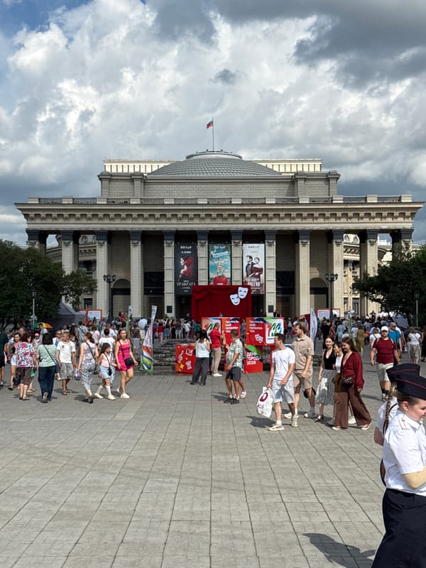 Novosibirsk City Day festival fills the central plaza