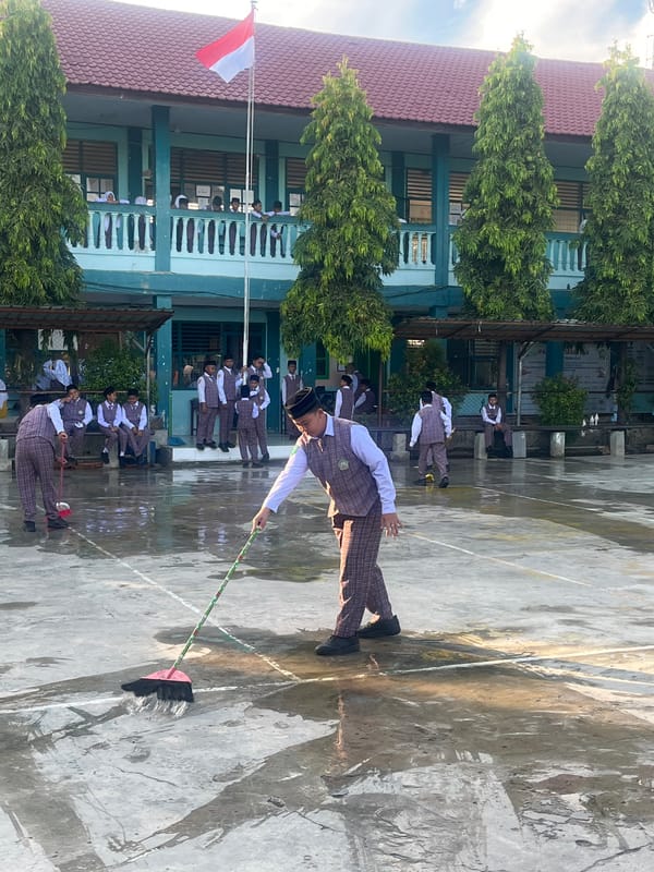 School assembly and street food in Lhokseumawe, Indonesia