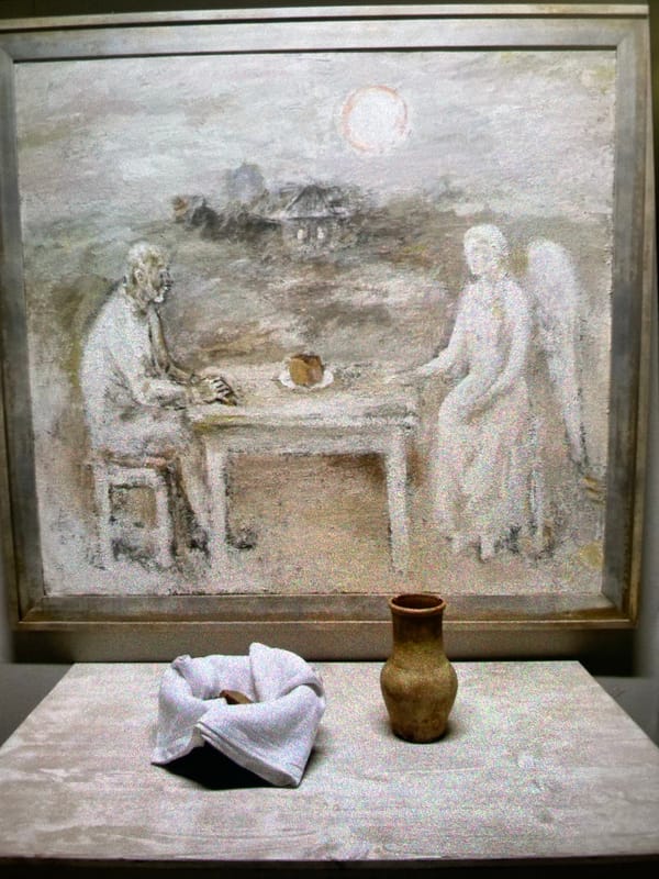 Cultural artifacts documented across Saint Petersburg in 10-minute span