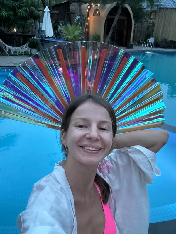 Poolside nights and tropical evenings in Mũi Né