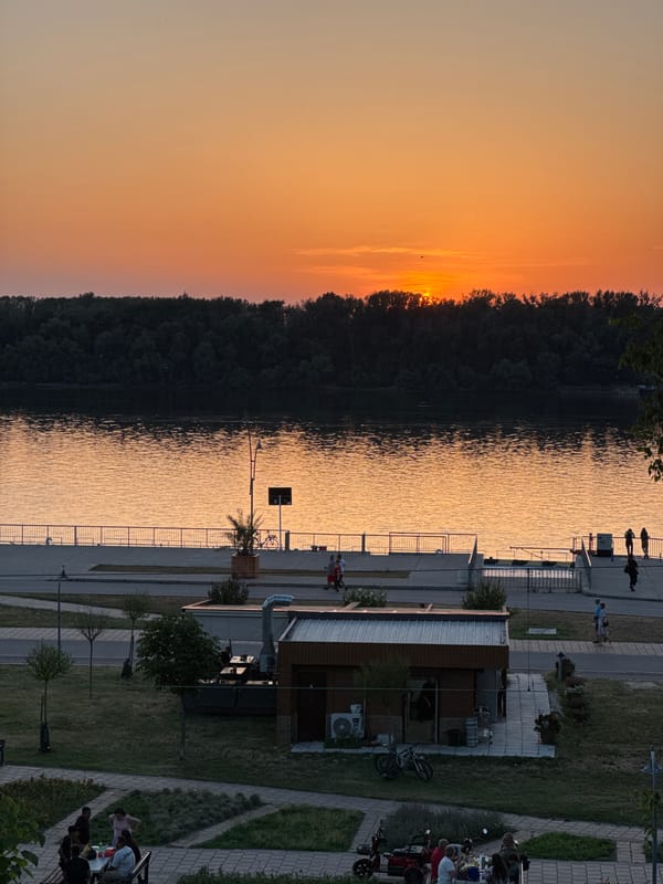Ruse waterfront buzzes during a Danube sunset event
