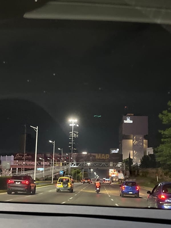 Nighttime drive captured on highway in Tlaxcalancingo, Mexico