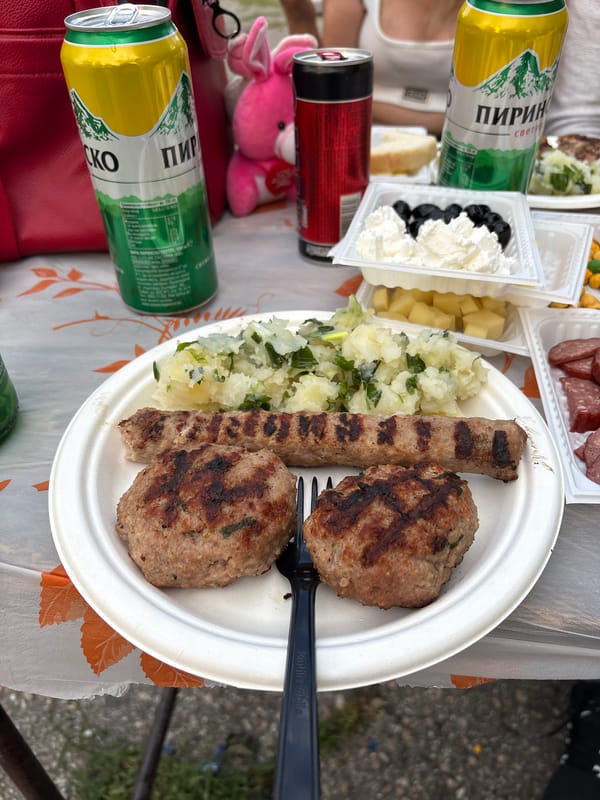 Outdoor picnic meal documented in Rakovski, Bulgaria