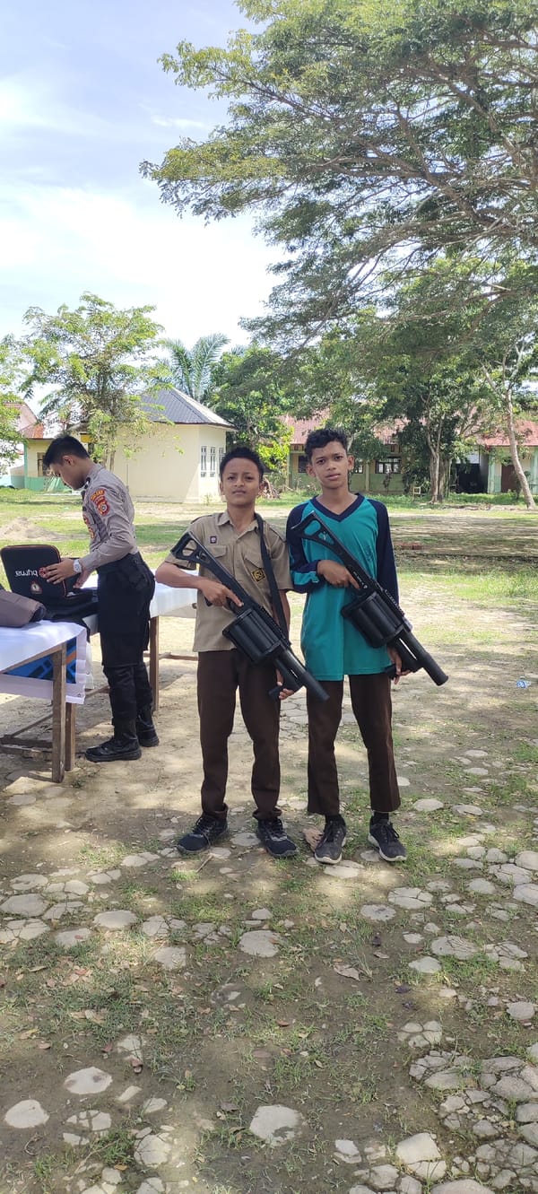 Police-school community gathering held in Langnibong, Indonesia