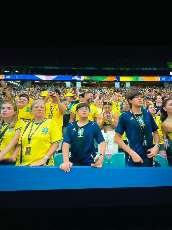 Brazil vs. Scotland match content mixed with local Moldova snapshots