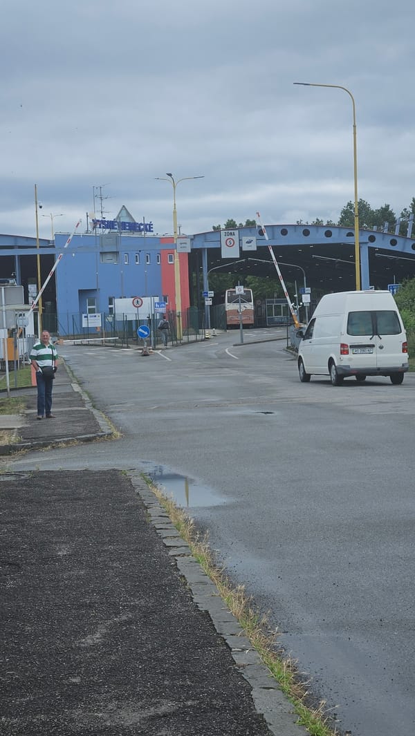 Border crossing documented at Vyšné Nemecké, Slovakia