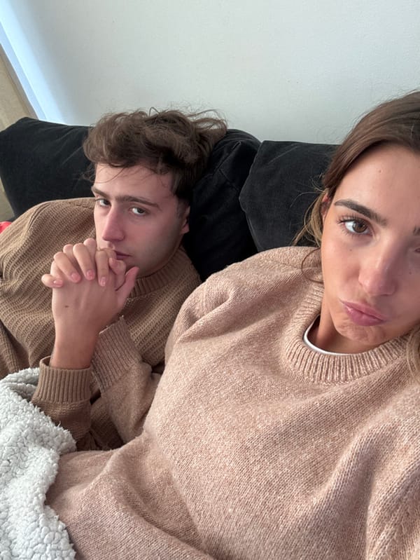 Couple spotted relaxing on sofa in Eindhoven home