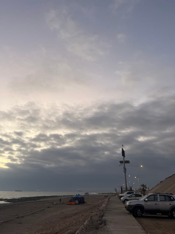 Evening coastal scenes captured in Arica, Chile