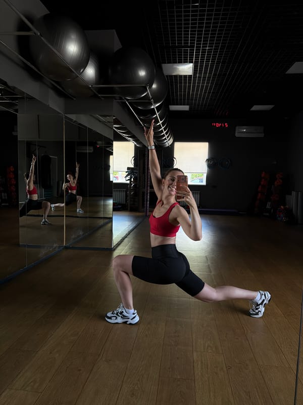 Full gym workout session with selfies, Birobidzhan, Russia