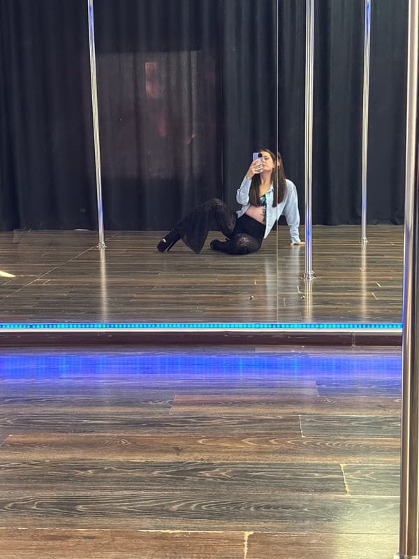 Casual moments inside a dance studio in Naberezhnye Chelny