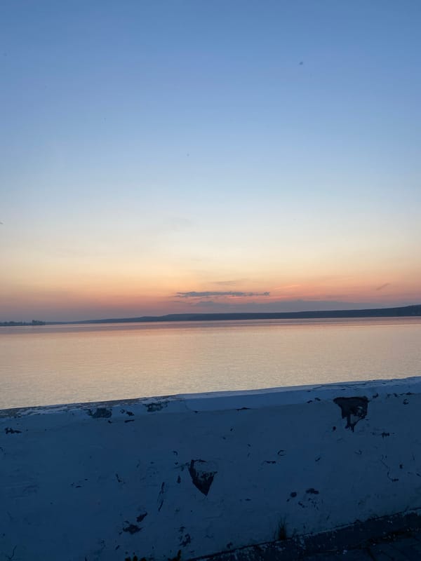 Sunset documented at Votkinsk Reservoir by single witness