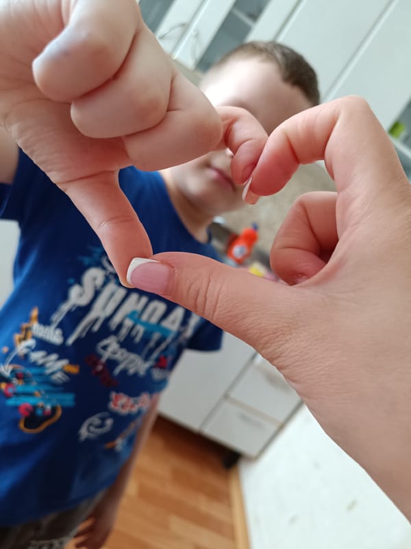 Domestic life moments captured in Tobolsk home