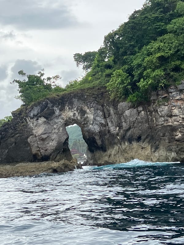 Motorboat tours continue near Nusa Penida's dramatic coastline