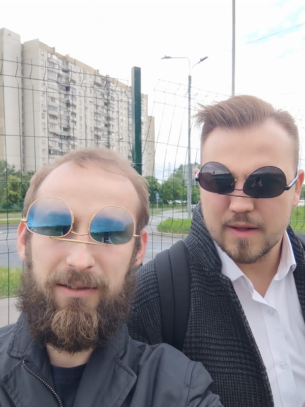 Morning stroll through Moscow park and canal area documented