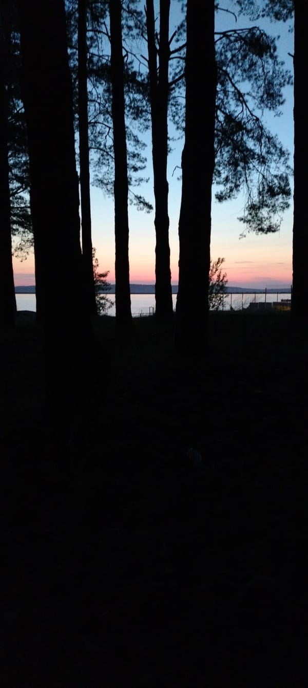 Sunset documented over 90 minutes at Kama Reservoir, Chaikovsky