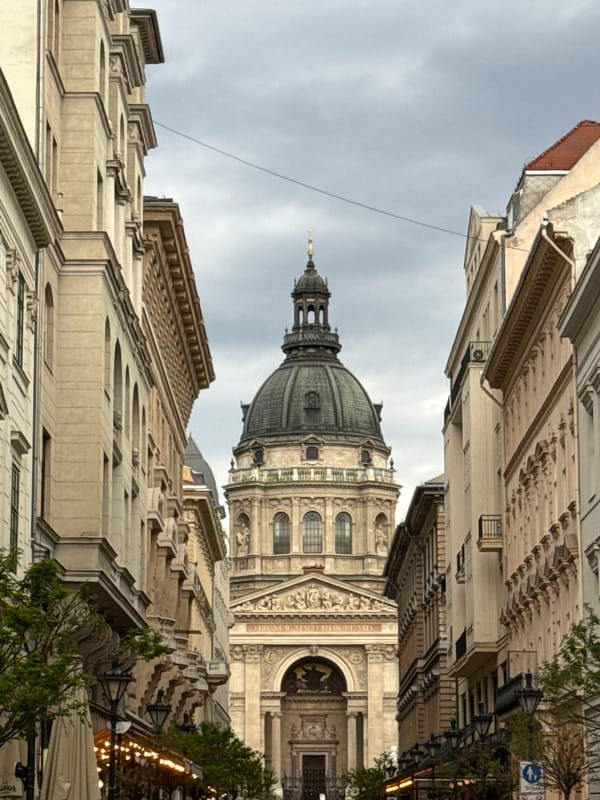 Tourist captures street views of St. Stephen's Basilica, Budapest