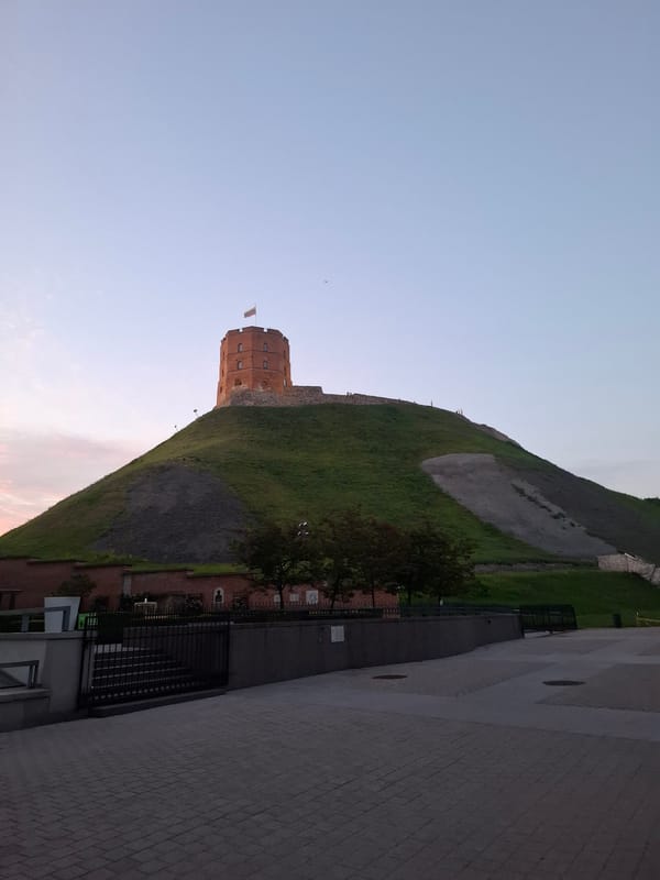 Vilnius landmarks at dusk, Cathedral Square to Gediminas' Tower