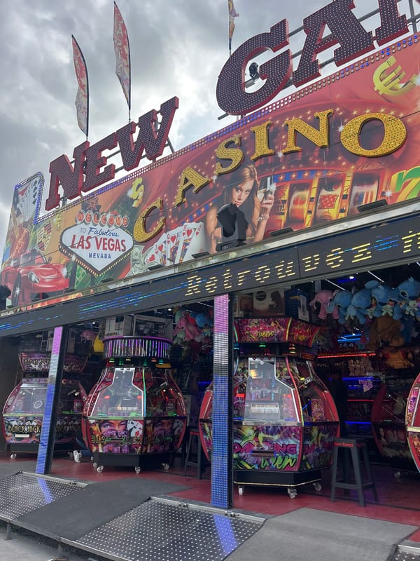 Spring fairground activities documented across Lille, France