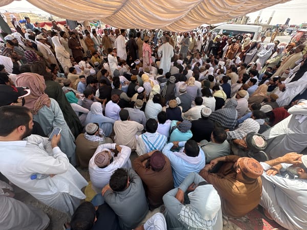 Large tented public assembly draws big crowd in Quetta