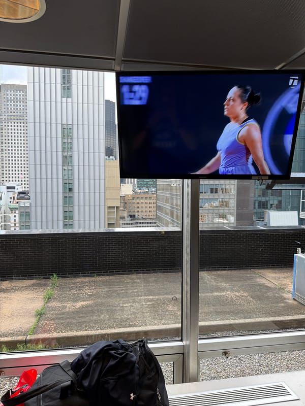 Ravens Fan Takes Selfies in NYC Gym While Injured