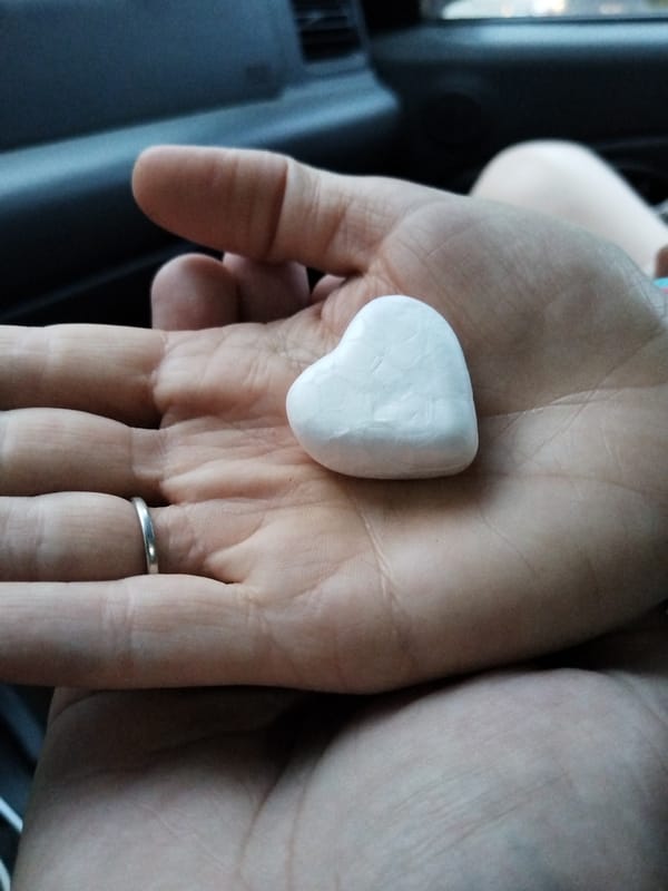 Woman captures personal moments with hearts and selfies in Russia