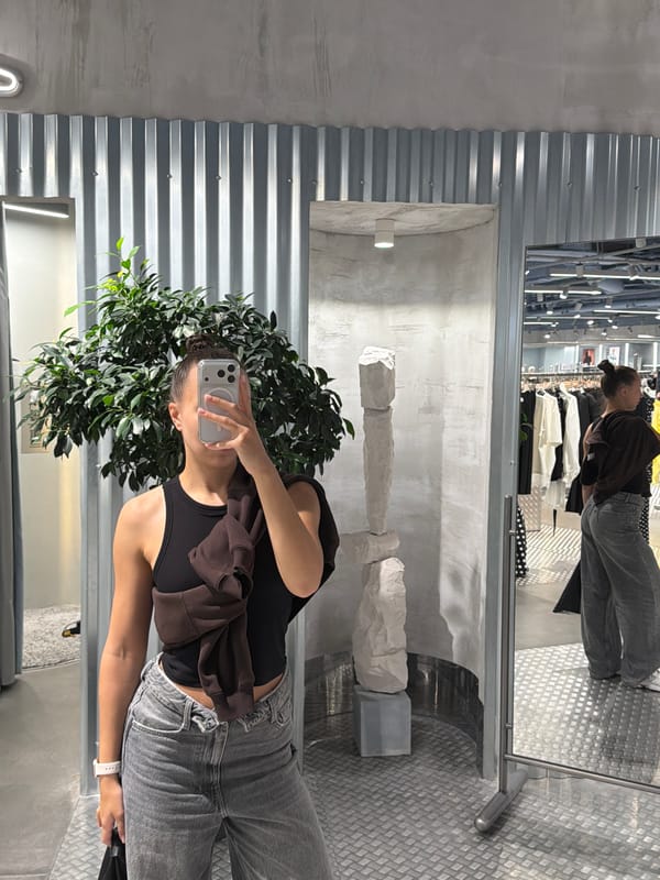 Fitting room mirror selfies at a Moscow boutique