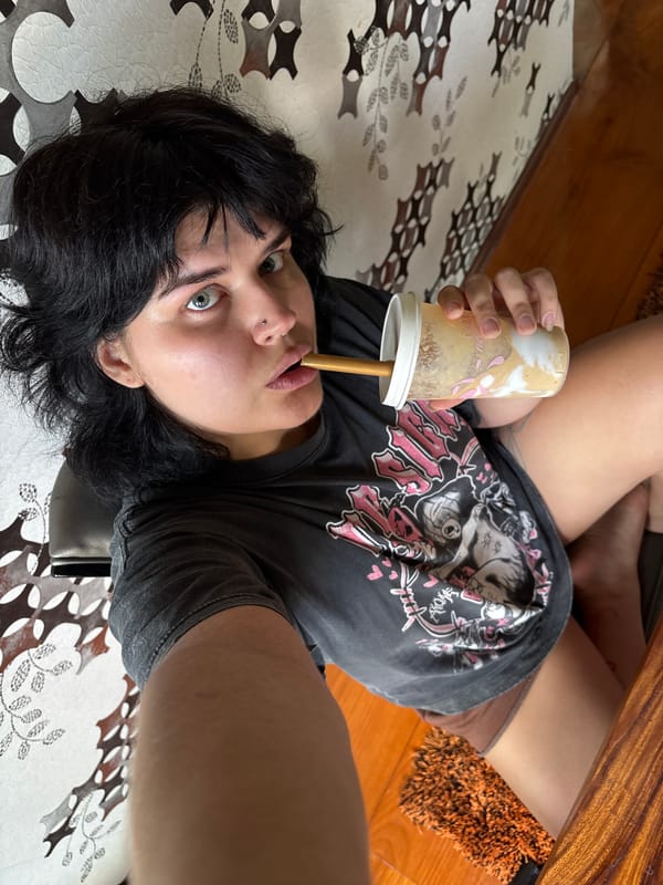 Quiet morning at home: food, fish, and a selfie