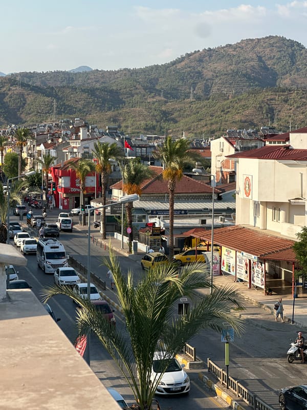 Afternoon street scenes and dessert stops in Fethiye