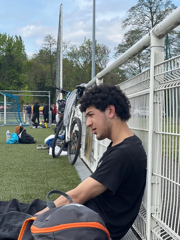 Spring afternoon moments captured across Strasbourg neighborhoods