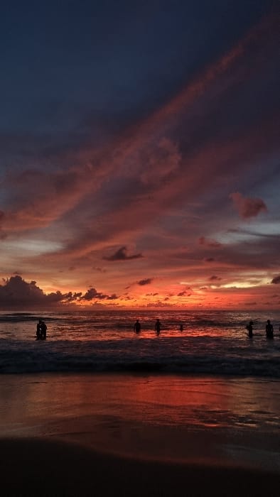 Hour-long sunset documented at Pecatu beach in Indonesia