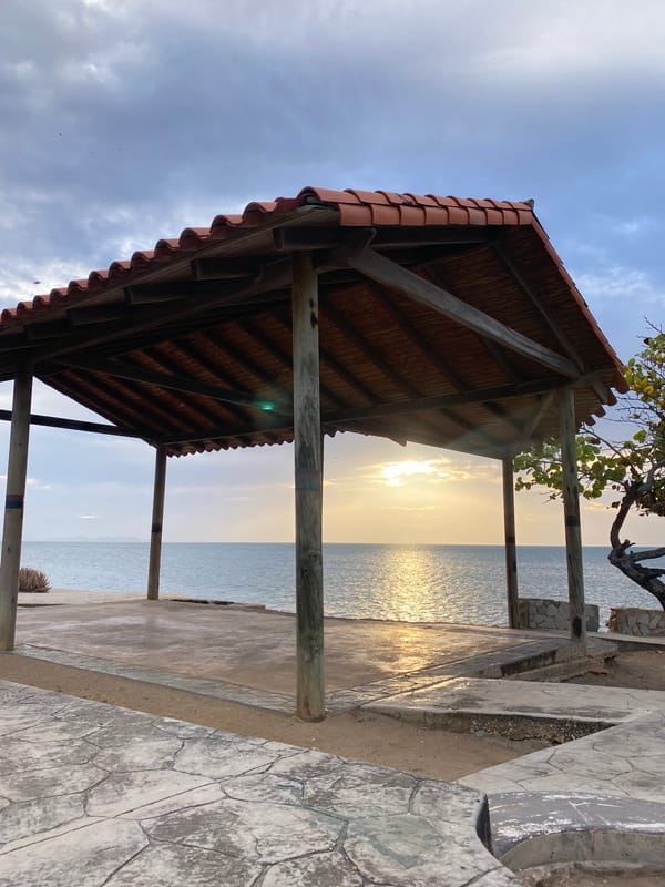 Sunset documented at Juan Griego coastline over 39 minutes