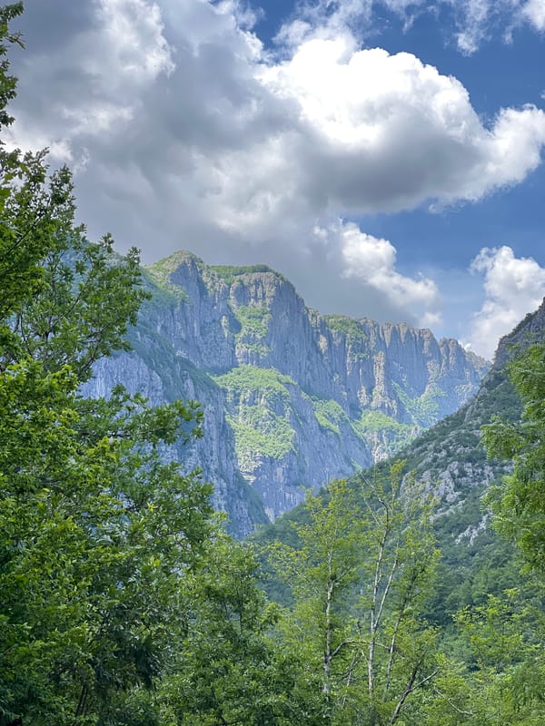 Hiker documents scenic Montenegro mountain trek in Mrtvo Duboko