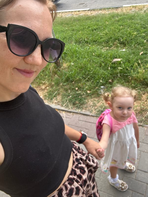 Morning stroll through Gelendzhik's resort hotel district