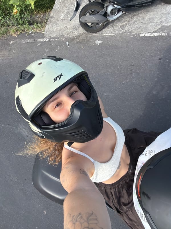 Scooter ride through North Kuta, multiple angles