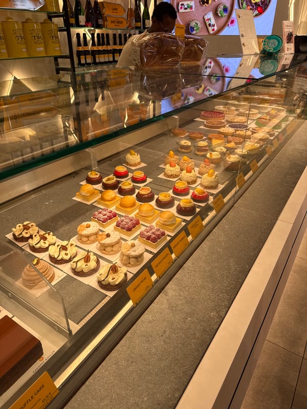 Tourist documents monuments and refreshments in Luxembourg City