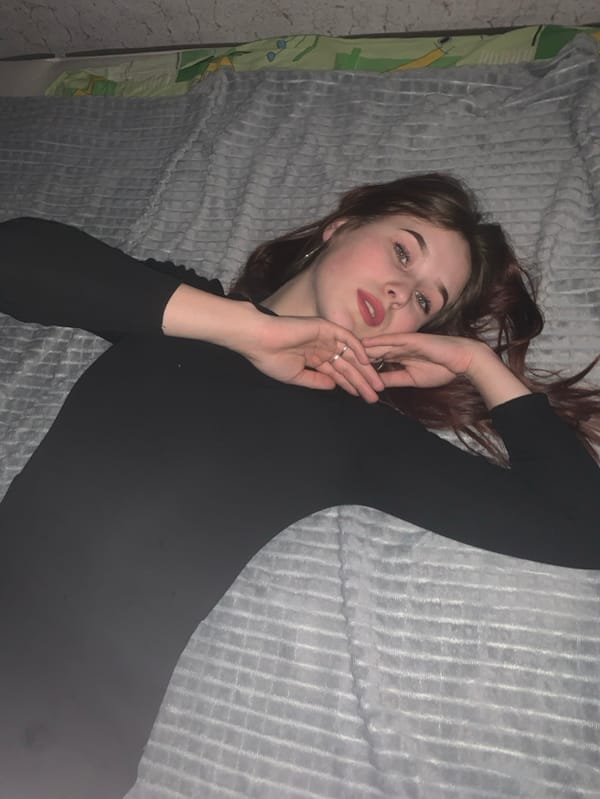 Domestic life documented in Foky Russia apartment with pets