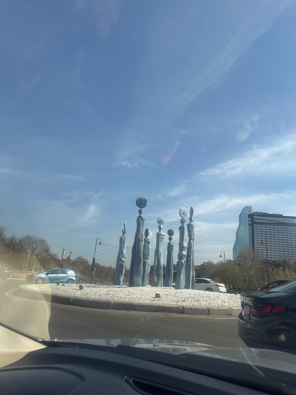 Drive through historic Tbilisi streets captures city architecture