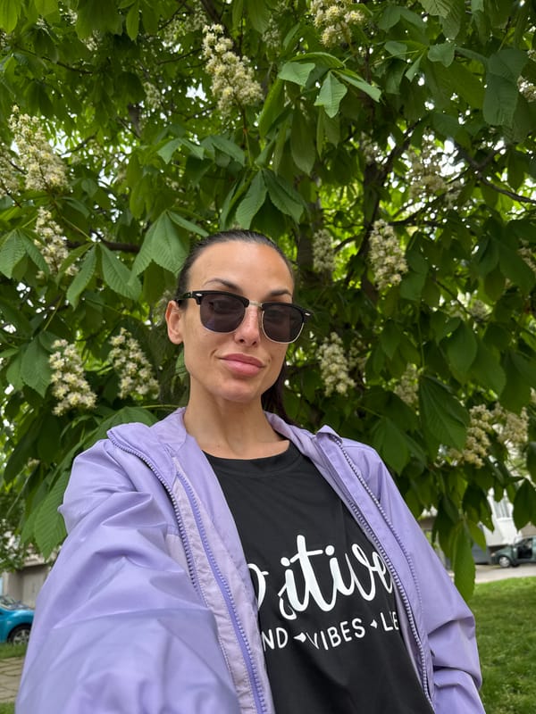 Woman photographed around Pleven with cat, visits cafe