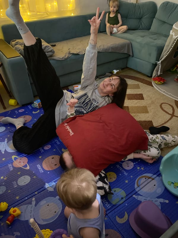 Parent and child enjoy lightsaber playtime in Votkinsk home