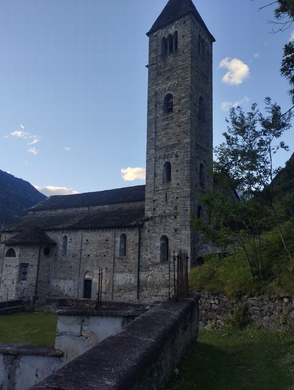 Afternoon walking tour captures historic Biasca's churches and cats