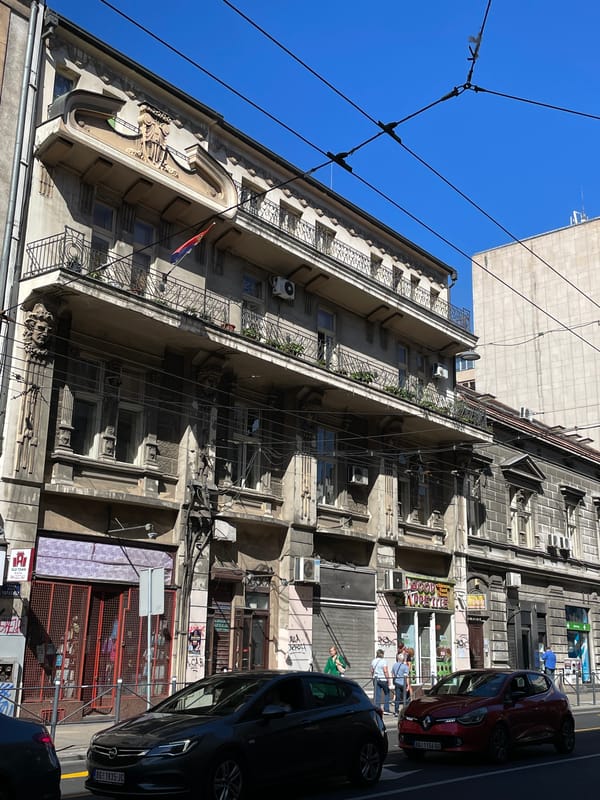 Morning traffic flows through Belgrade intersection