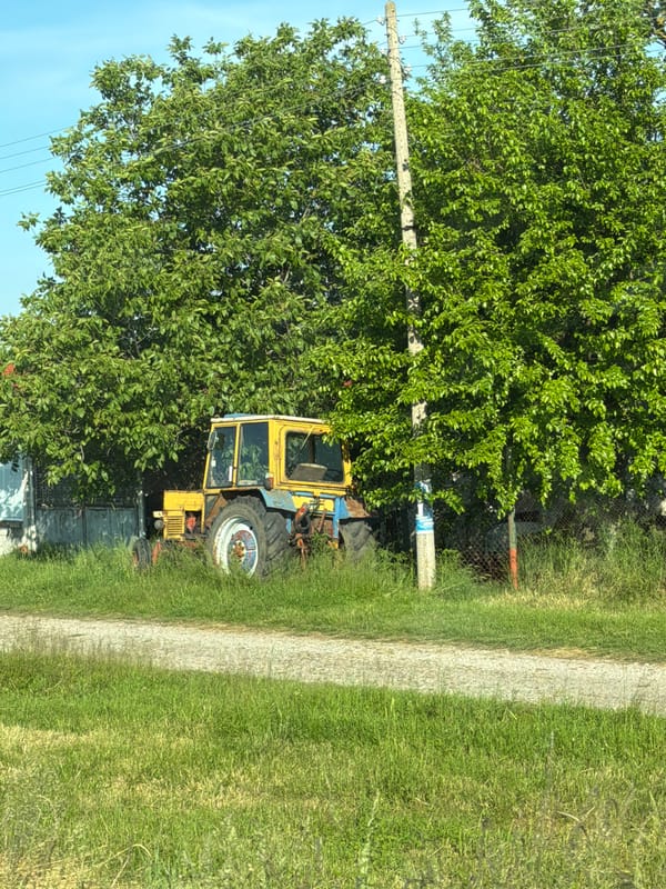 Early morning rural drive documented across 42 minutes