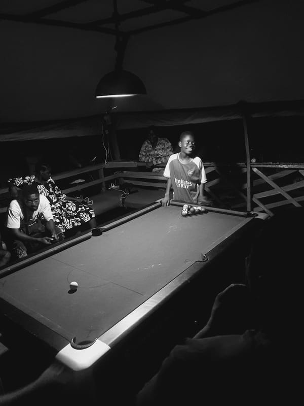 Evening billiards game draws crowd in Lokoja, Nigeria