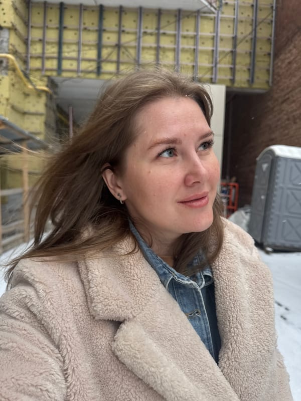 Woman photographed in snowy conditions in Perm, Russia