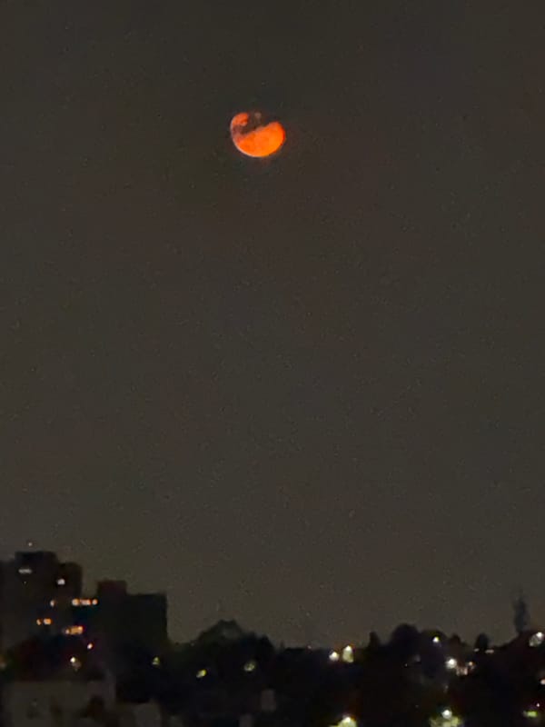Red moon observed over Huixquilucan de Degollado, Mexico