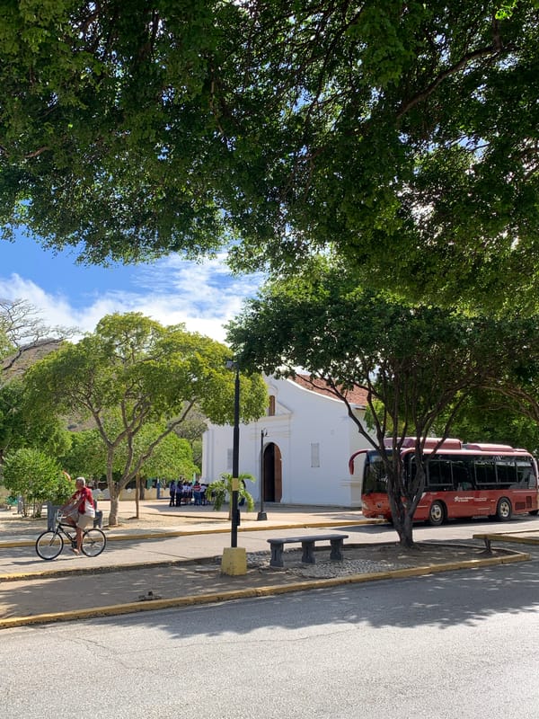 Street scenes captured in Santa Ana, Venezuela neighborhood
