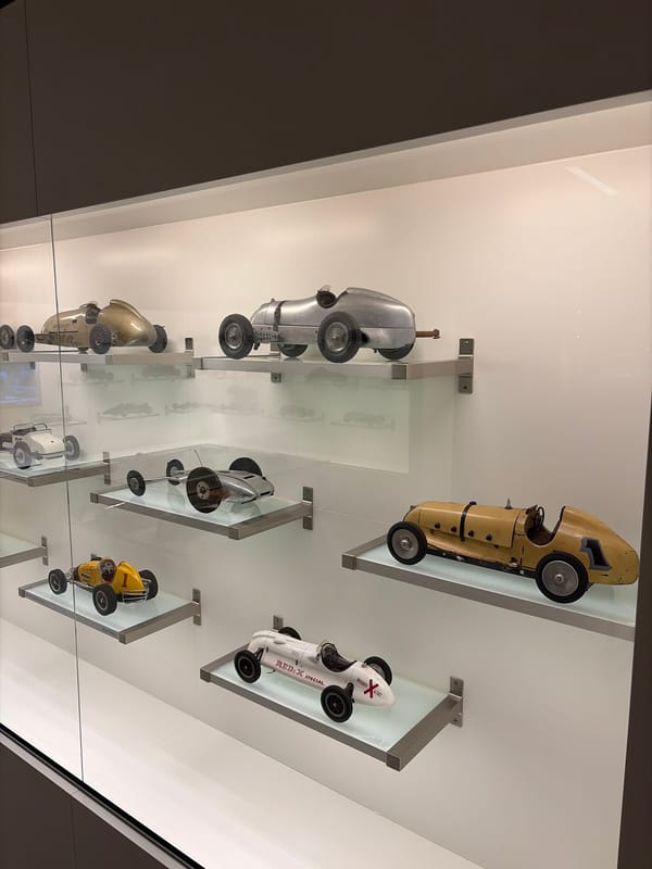 Visitor documents vintage car exhibits at Hague area museum
