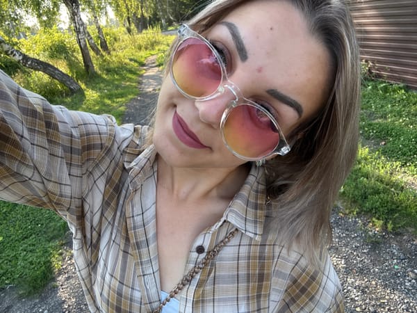 Sunny selfie session on a summer morning in Krasnogorskoye